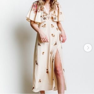 Cleobella - Floral Hermosa Split-Hem Cape Dress